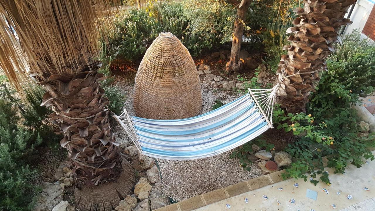Villa Ceni - Appartamenti Con Camere, Cucina, Wc E Terrazza Sul Mare In Villa Con Piscina, Giardino E Parcheggio Маринела ди Селинунте Екстериор снимка